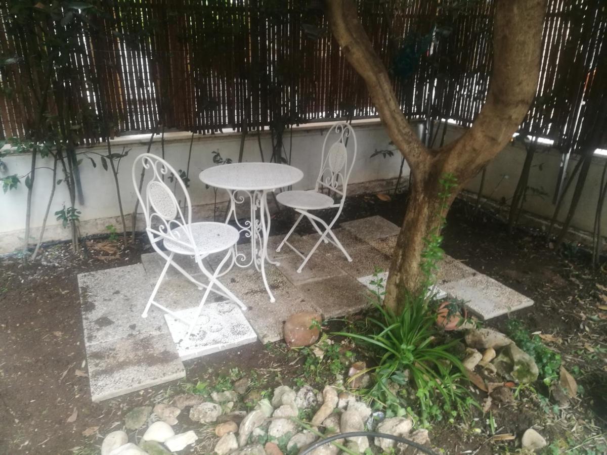 Home Garden Rom Exterior foto