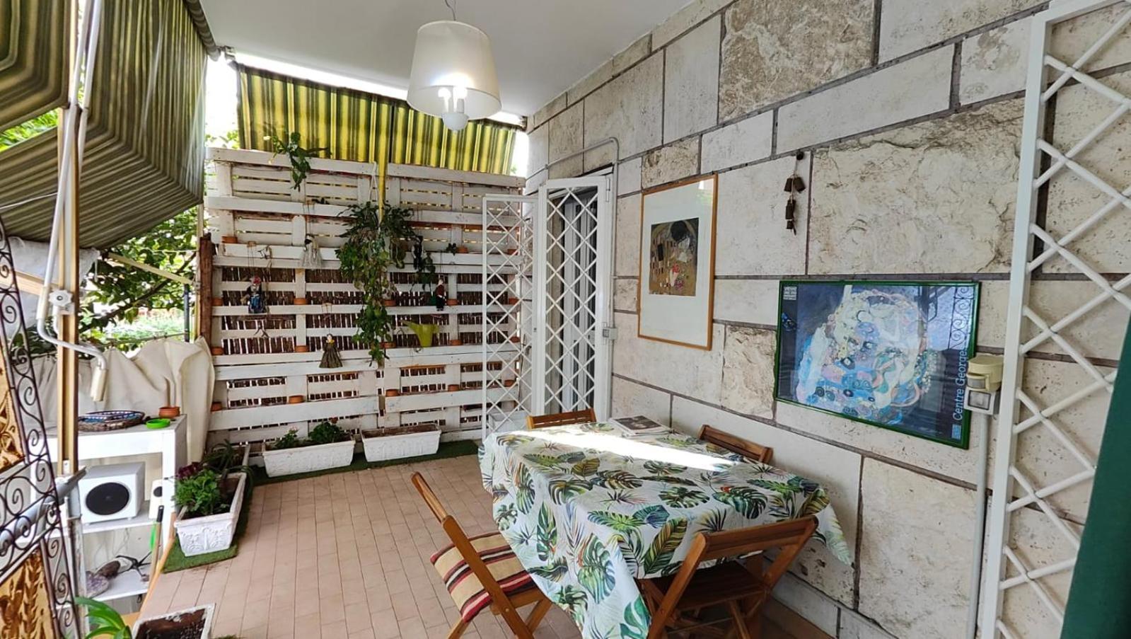 Home Garden Rom Exterior foto